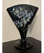 Fenton Blue Purple Flowers Black Fan Vase Signed by Scott K Fenton &amp; Art... - $1,330.16 MXN