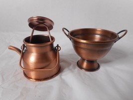 Lot of 2 Vintage Dollhouse Miniature Copper Brass Kettle Lid 2 Handled Cauldron - £15.87 GBP