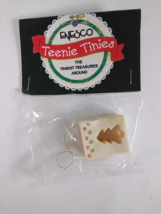 Vintage Enesco Teenie Tinies Christmas Shopping Bag Mini Hanging Ornament 1998 - $9.75