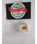 Vintage Enesco Teenie Tinies Christmas Shopping Bag Mini Hanging Ornamen... - £7.66 GBP
