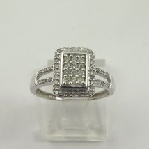 10k White Gold Diamond Women&#39;s Cluster Engagement Ring - £365.38 GBP