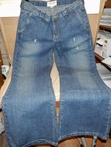 Woman&#39;s Jeans Distressed Abercrombie &amp; Fitch 6R 34 x 30 Wide Legs 9&quot; Ris... - $23.49