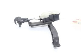 06-09 MERCEDES-BENZ CLK350 COUPE Fuel Door Actuator F3294 image 3