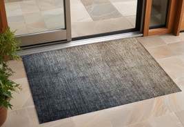 2&#39; X 3&#39; Taupe and Gray Ombre Washable Non Skid Indoor Outdoor Area Rug - $1,136.07 MXN