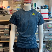 Adidas Freelift Printed Primeblue T-Shirts Men&#39;s Tennis Tee [US:M] NWT G... - £44.53 GBP