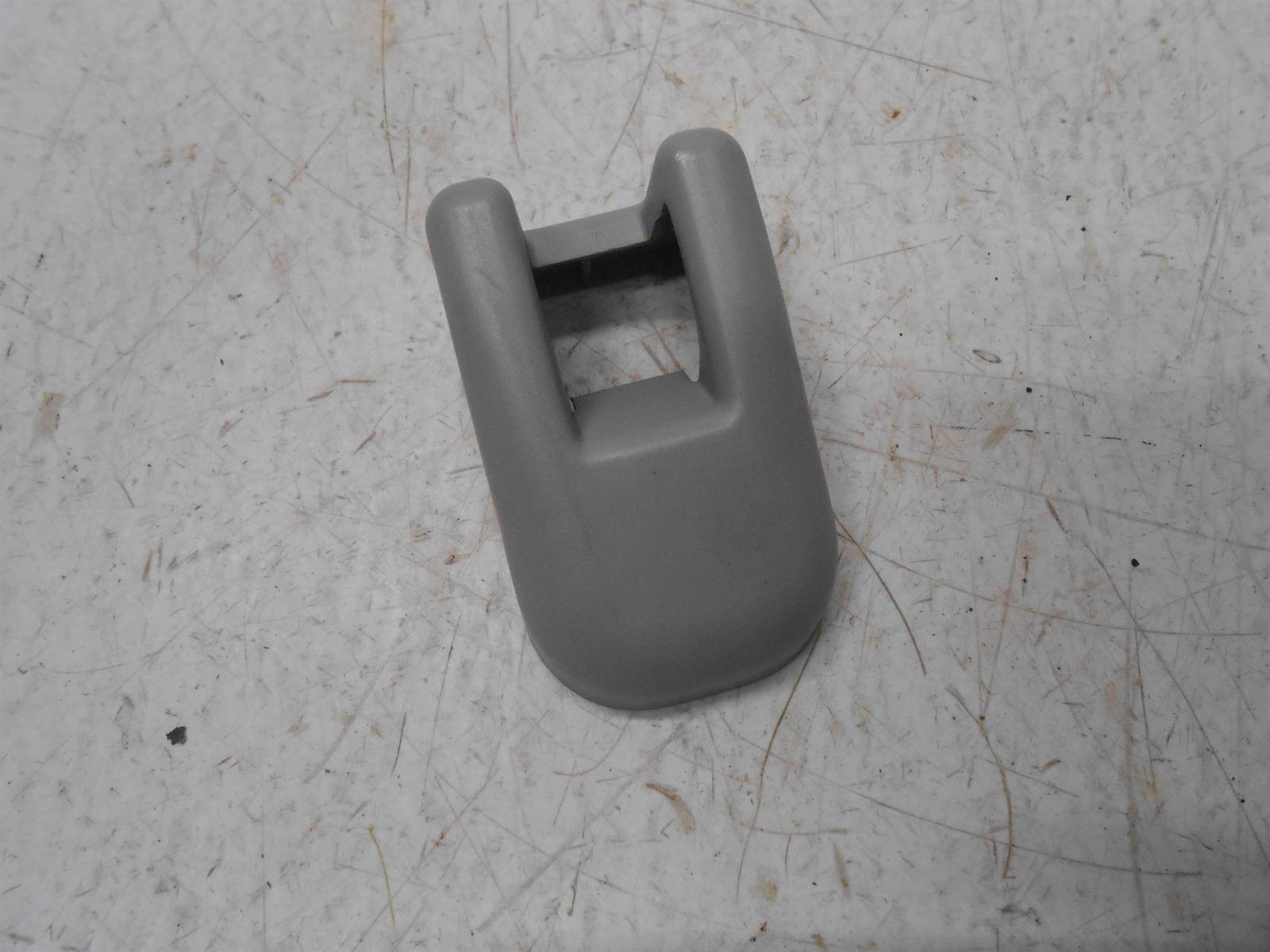 2006 ford escape Child Seat Bracket Cover LH RH CR - $22.99
