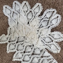 Vintage Handmade Crochet Doily Off White 9x6 &amp; 19x10&quot; SET OF 5 - £9.64 GBP