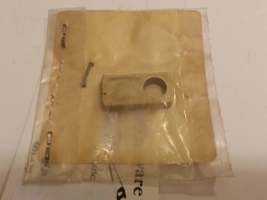 Mercury Mariner OEM Part #76440 OBSOLETE TOP COWL RETAINER (HD*) - £11.54 GBP