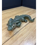 Vintage Silly Gator Alligator Heavy Figurine Resin KG JD - $643.16 MXN