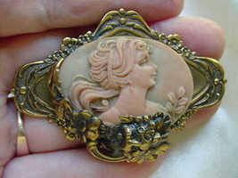 (CM95-2) Woman W Pony Tail Pink Blue Cameo Pin Jewelry Brooch - £25.72 GBP
