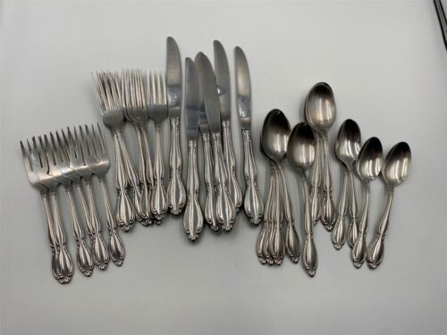 5 x Place Settings ++ Oneida Stainless Steel STRATHMORE 32 Piece Lot - $199.99