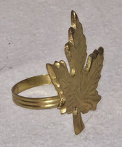 Gold Tone Metal Maple Leaf Design (Set Of 4) Napkin Holders Rings Pre Owned - £8.55 GBP
