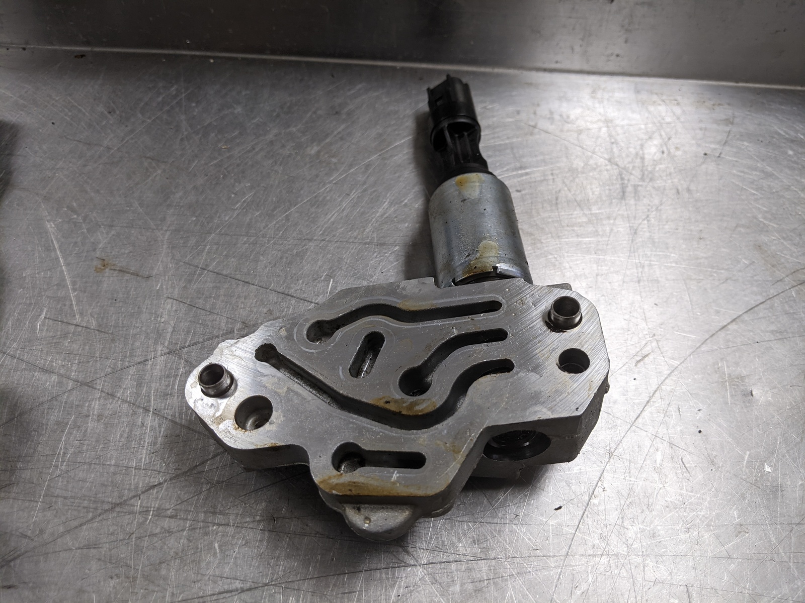 Left Variable Valve Timing Solenoid For 09-10 Ford Explorer  4.6 8L3E6C2... - $29.65