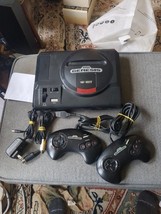 SEGA GENESIS Console MK-1601 AUTHENTIC Video Game System 1st Model  2 Co... - £81.39 GBP