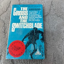 The Cross And The Switchblade Biography Paperback Book by David Wilkerson 1972 - £9.58 GBP