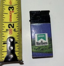 Vintage Marlboro Menthol Disposable Giveaway Lighter Works - $9.89
