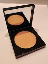 Bobbi Brown Sheer Finish Pressed Powder, Shade: Soft Honey 8 - £26.46 GBP