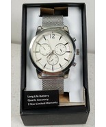 TMC FOSSL Casual Round Silver White Face Watch with Mesh Band  NEW - $478.91 MXN