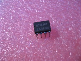 UC3844N Unitrode PWM IC Pulse Width Modulator UC3844 - NOS Qty 1 - $5.69