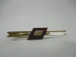Vintage Hickok Tie Clip Gold Tone W Ruby Colored Accent USA - £7.80 GBP
