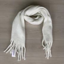 GeeBier Scarfs -Elegance That’s Always in Fashion image 6