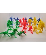 Hard Bright Plastic Cowboys &amp; Indians Western 24 Figures 3&quot; Unbranded Vi... - $40.00 CAD