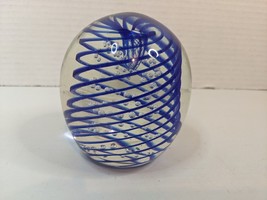 Hand Blown Blue Swirl Art Glass Paperweight Small Bubbles Clear Bottom - £18.67 GBP