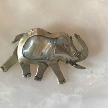 Vintage Small Mexico Signed Silver Asian Elephant w Inlaid Abalone Belly Hat Lap - £9.79 GBP