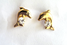 Dolphin Stud Earrings 14K Yellow Gold With Clear Gemstone - £34.00 GBP
