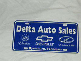 Vintage &quot;Delta Auto Sales&quot; Chevrolet License Plate Advertising Plastic Sign - £7.49 GBP