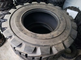 Skid Steer Tire 15-19.5  16 Ply - 1400150 - £351.62 GBP