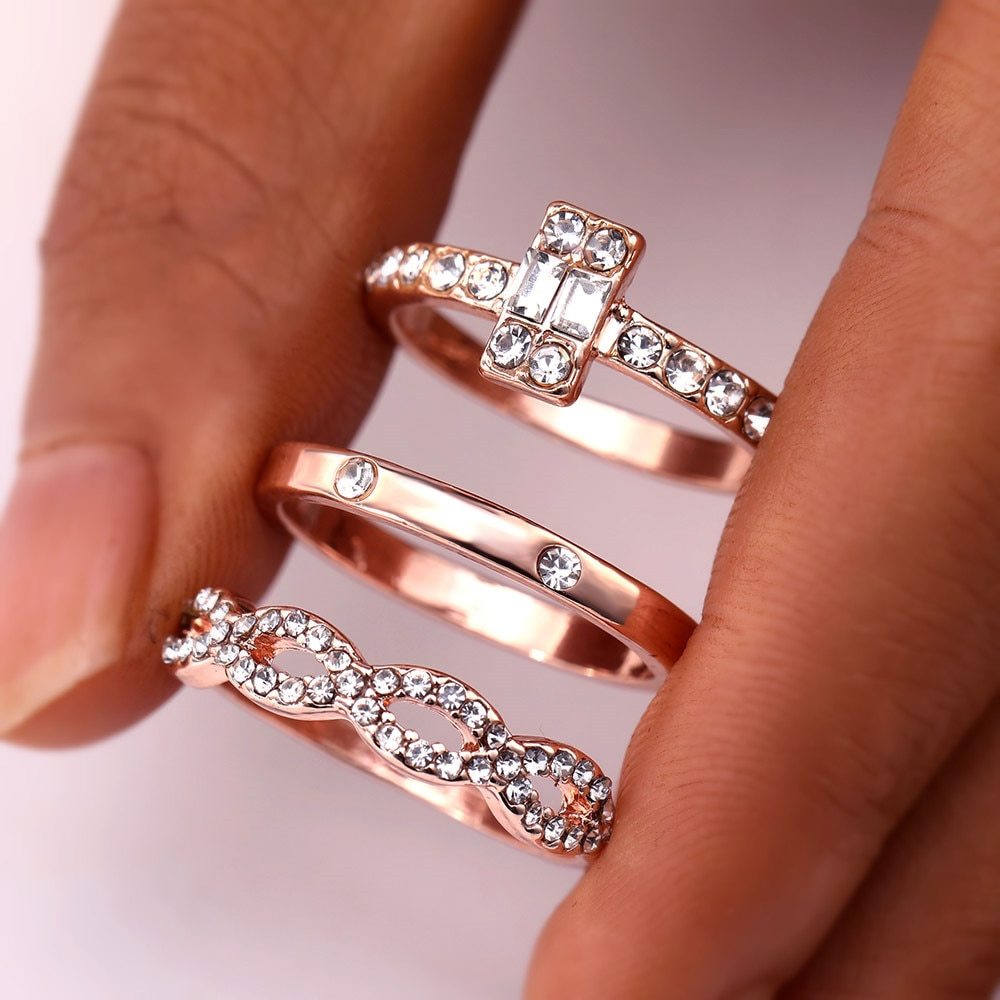 3Pcs/Set Fashion Infinity Rings Set For Women Girls Crystal Twist Ring Couples G - £7.67 GBP