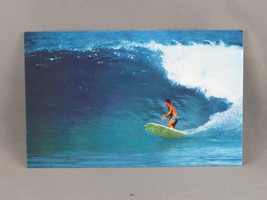 Vintage Postcard - Surfer Waimea Bay Hawaii - World Wide Distribution - £11.96 GBP