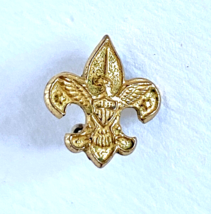 Vintage Boy Scout BSA Tenderfoot Metal Fleur-de-lis Badge Hat Lapel Sash Pin - £11.88 GBP