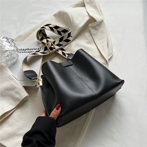 Designer Wide Strap Bucket Small Women Handbags Autumn 2023 Fashion Simple Large - £27.46 GBP