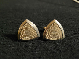 Vintage Mens Metal Cuff Links Triangle Shiny Collectible - $14.99