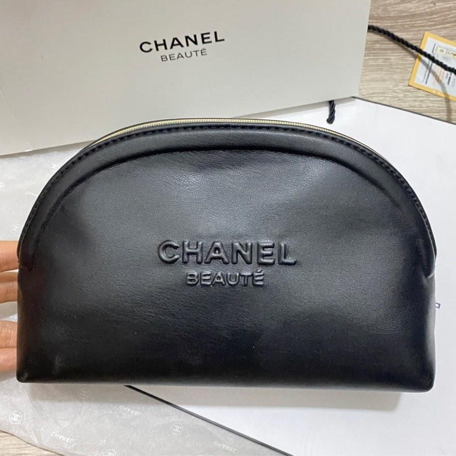 NEW Chanel Beauty Black Faux Leather Cosmetic Makeup Bag NEW VIP GIFT no box - $35.00