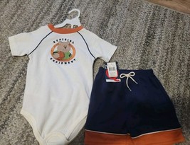 Kids Short Outfit Size 24month - $11.30