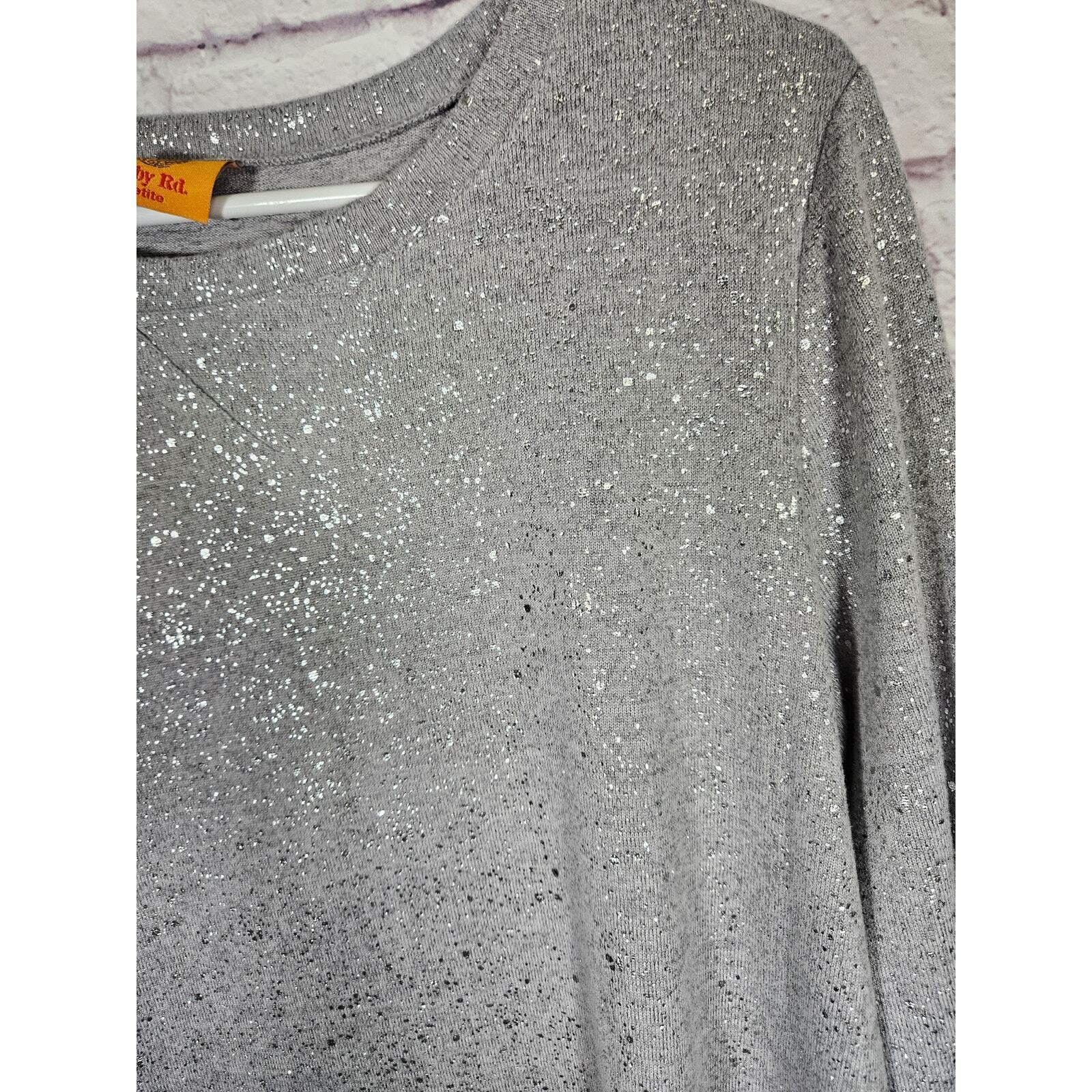 Ruby Rd. Women's Petite Jewel-Neck Foil Gray Hatchi Pullover with Grommets PL Item image 4