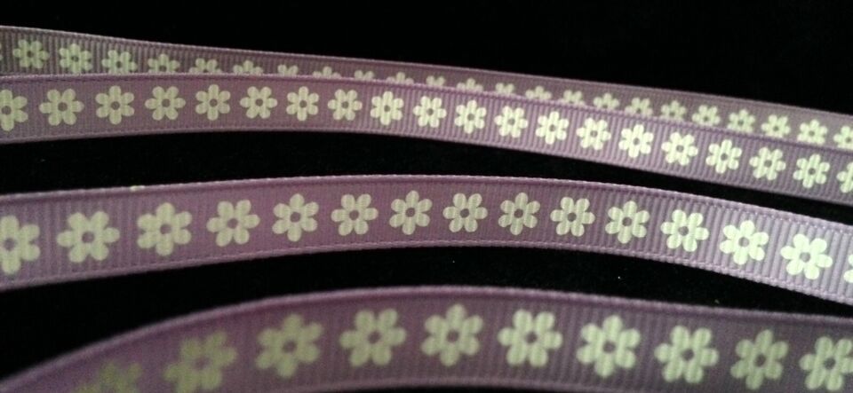 3/8&quot; inch Flower pattern purple grosgrain RIBBON 1 yd  Daisy lilac viole... - $2.18