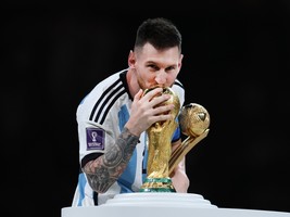 Lionel Messi Argentina World Cup Champions  - 11x14 Color Photo Poster L2 - $14.24