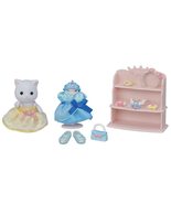 Calico Critters Princess Dress Up Set, Dollhouse Playset with Figure and... - £17.98 GBP