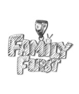 Sterling Silver &#39;FAMILY FIRST&#39; Hip-Hop DC Pendant - $951.63 MXN