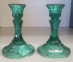 Indiana Glass Candle-Lite Evergreen 4.5&quot; Paneled Candlesticks Set of 2 #5664 New - £10.50 GBP