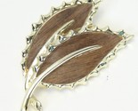 Sarah Coventry Leaf Pin Brooch Brown Wood Gold Tone 2 1/2&quot; - £7.82 GBP