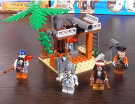 Pirates Den Building Block Set Pirate Play Set Pirate Mini Figures by Jie Star - £26.07 GBP
