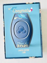 Magic Band Mickey Mouse Disney Parks Class Of 2021 Graduation Magicband 2 - $52.17