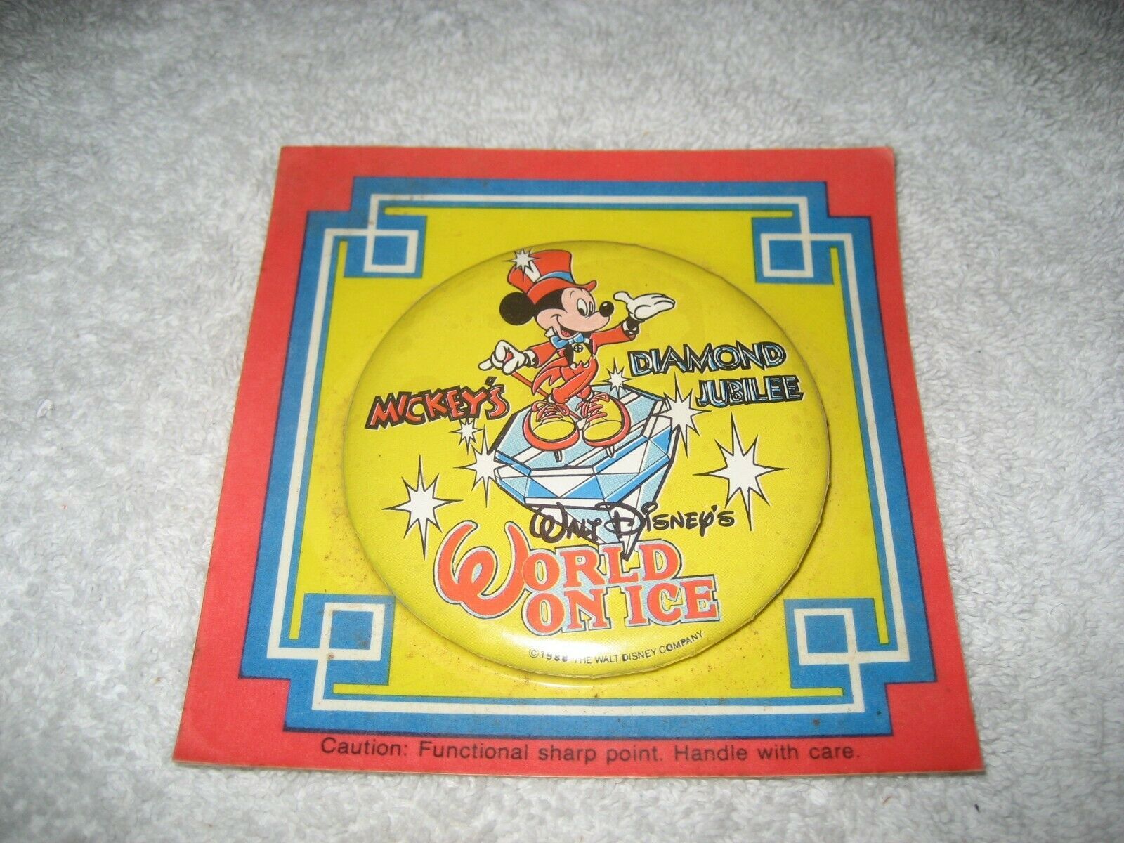 1989 Walt Disney's mickey mouse World on Ice Pinback/Emblem 3" Button new - £15.81 GBP