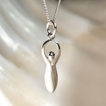 Moon Goddess Necklace Small Pendant Pagan Wiccan 18&quot; Curb Chain 925 Silver Boxed - £17.06 GBP