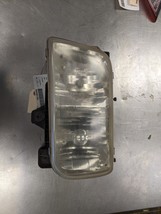 Driver Left Headlight Assembly From 2000 Cadillac Escalade  5.7 15738657 - $44.95